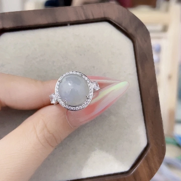 翡翠未镶嵌颈饰天然翡翠Ａ货