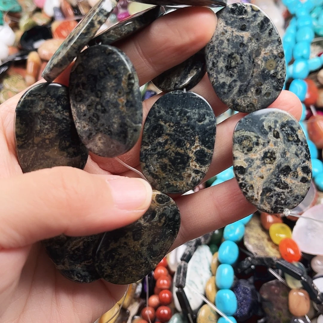 石英质玉未镶嵌手饰