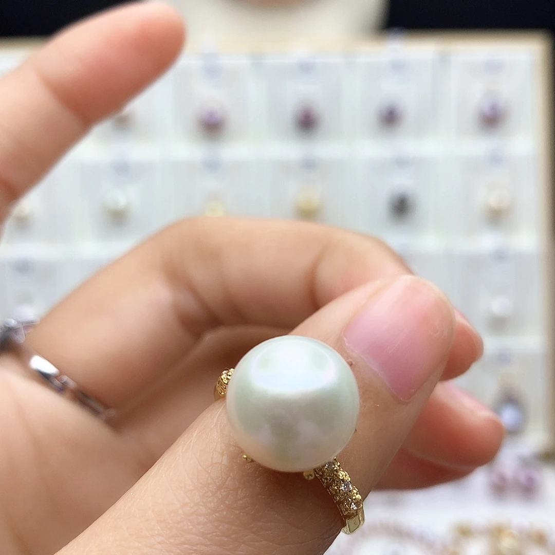 合金淡水珍珠颈饰