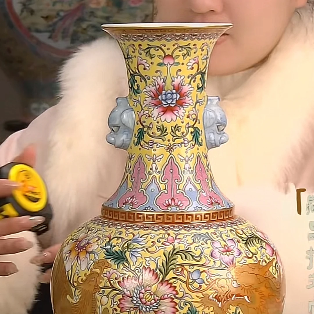 收藏/古玩清粉彩描金龙凤呈祥赏瓶