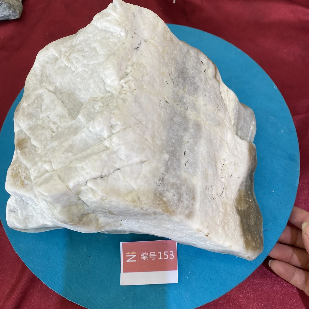 现货新疆玉料原石发一件编号153
