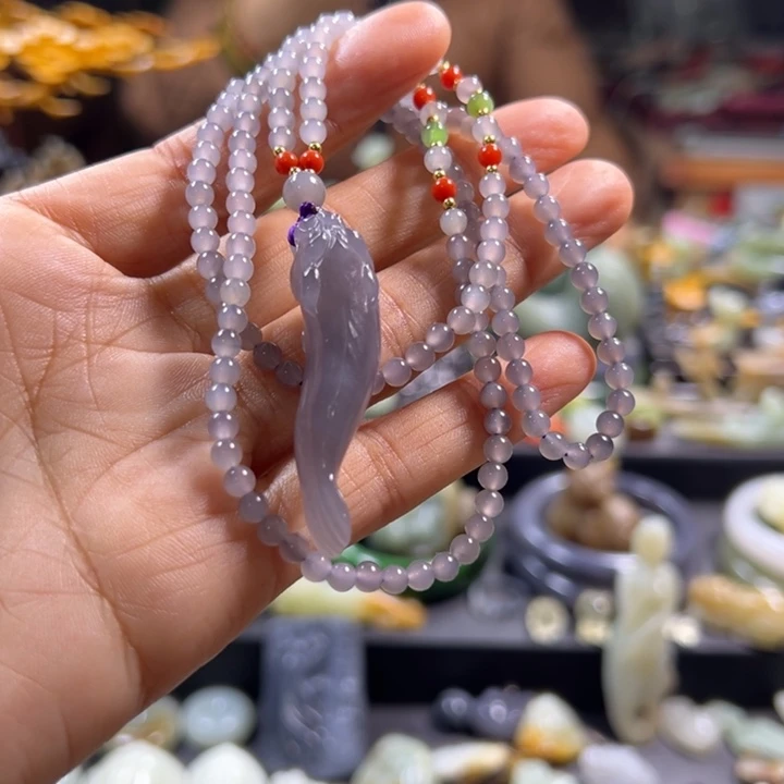 和田玉颈饰未镶嵌