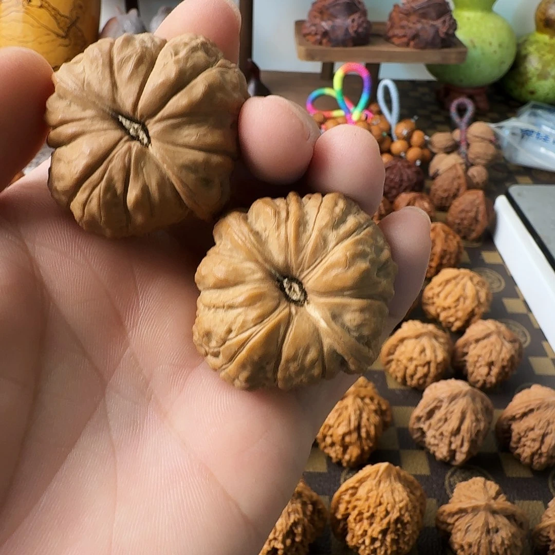 文玩核桃把件南瓜墩