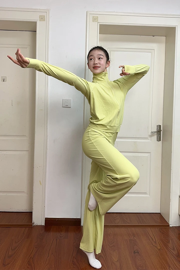 舞越舞蹈运动套装春秋凉感休闲风基训服练功服上衣女套装开衫练功