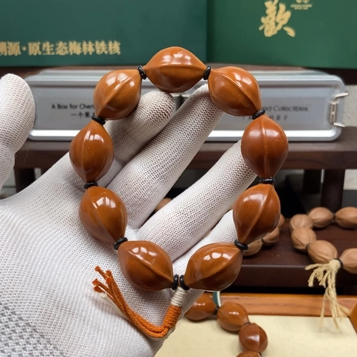 手串橄榄核1929三花打底