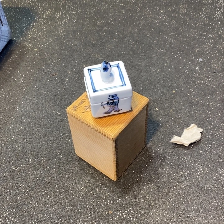 欢***迎瓷片陶瓷艺术品制作工艺品
