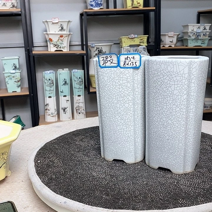 紫砂的花盆很漂亮28