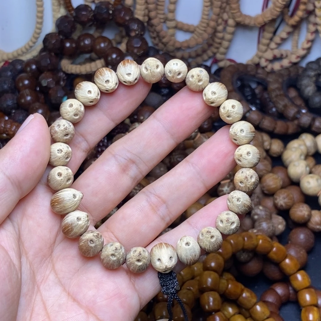 豆***瓣吊坠紫金鼠原皮手持10尺下