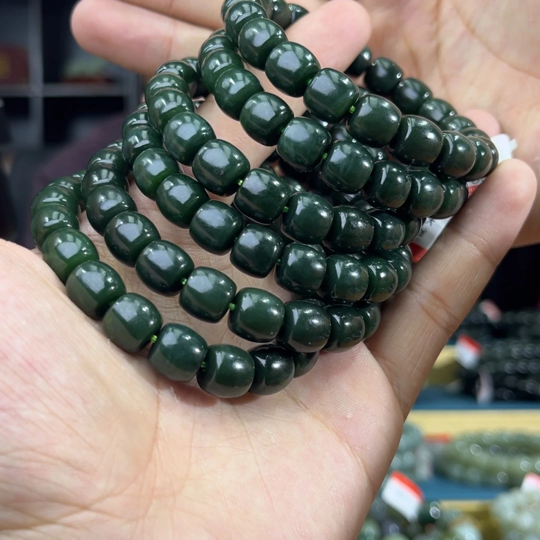 和田玉手串未镶嵌纯天然俄乌兰海菠菜绿10多样性发其一
