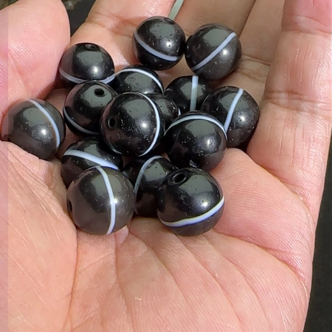 透闪石质玉挂件未镶嵌平****）