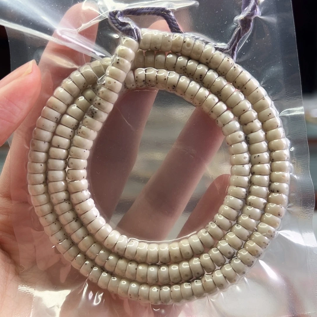 星月菩提手串Fqh6*3药片 石玉料 超大留白 小细星