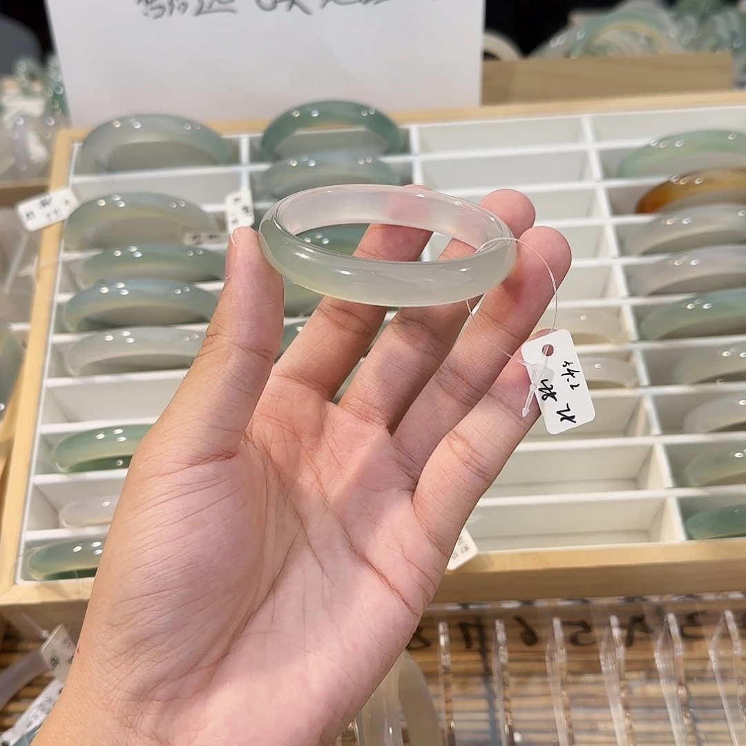 手镯玛瑙/玉髓未镶嵌圈口54.2