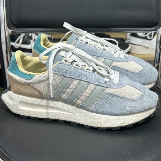 41码adidas Retropy E5 跑鞋 白银灰 二手正品