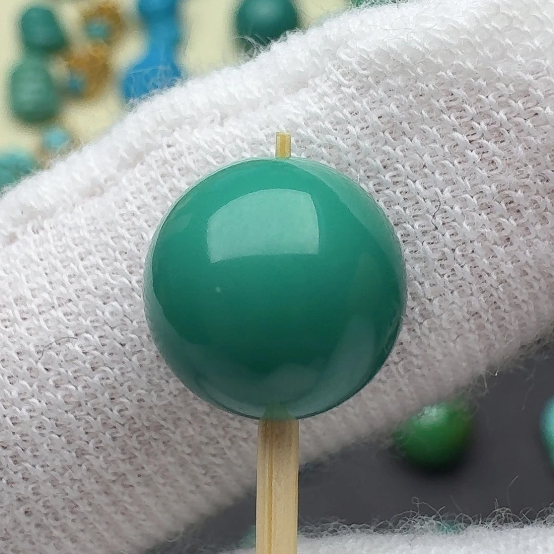 绿松石未镶嵌圆珠9.9