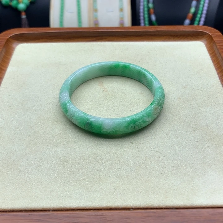 翡翠未镶嵌手镯翡翠手镯55