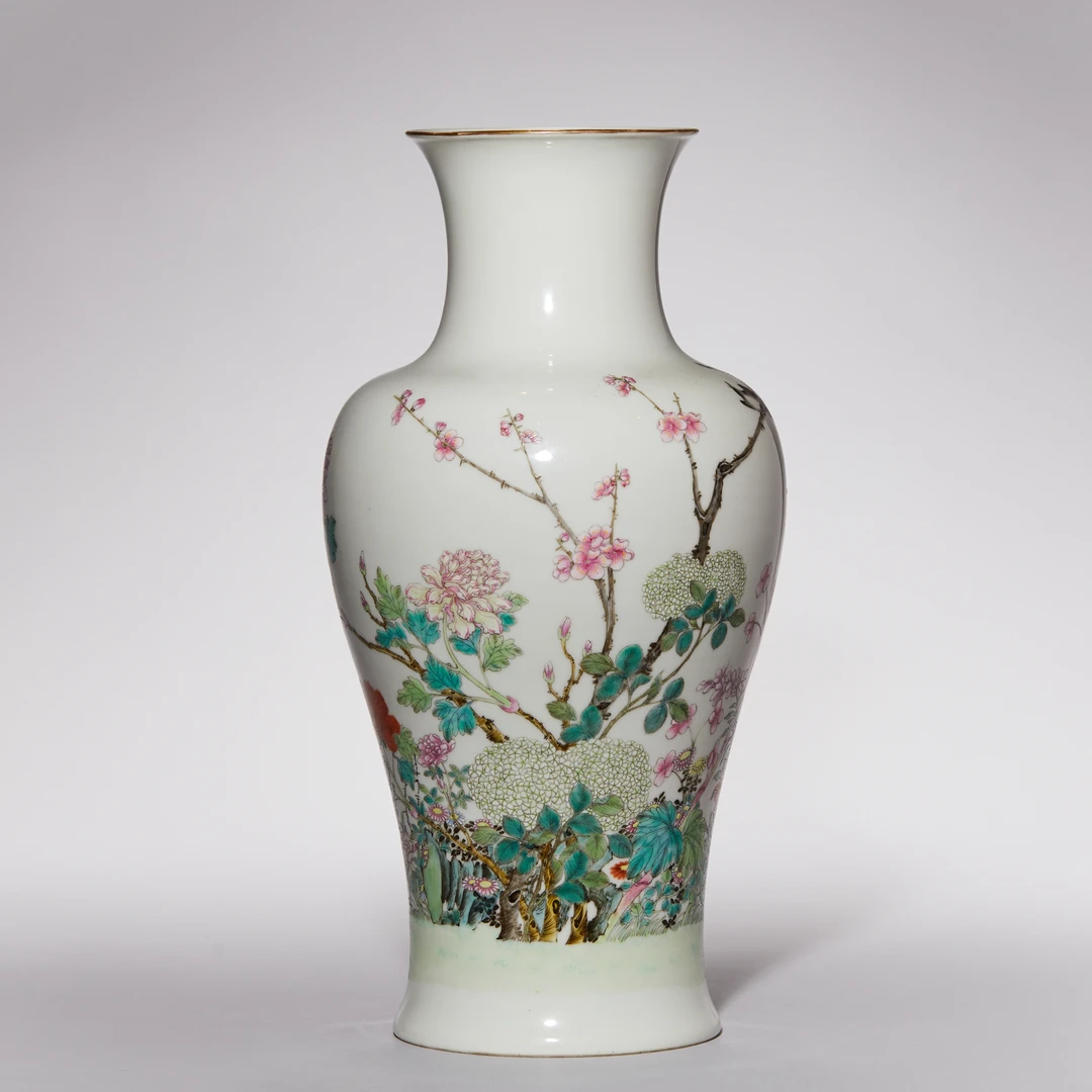 4287民国·粉彩花卉纹赏瓶【古董拍卖】