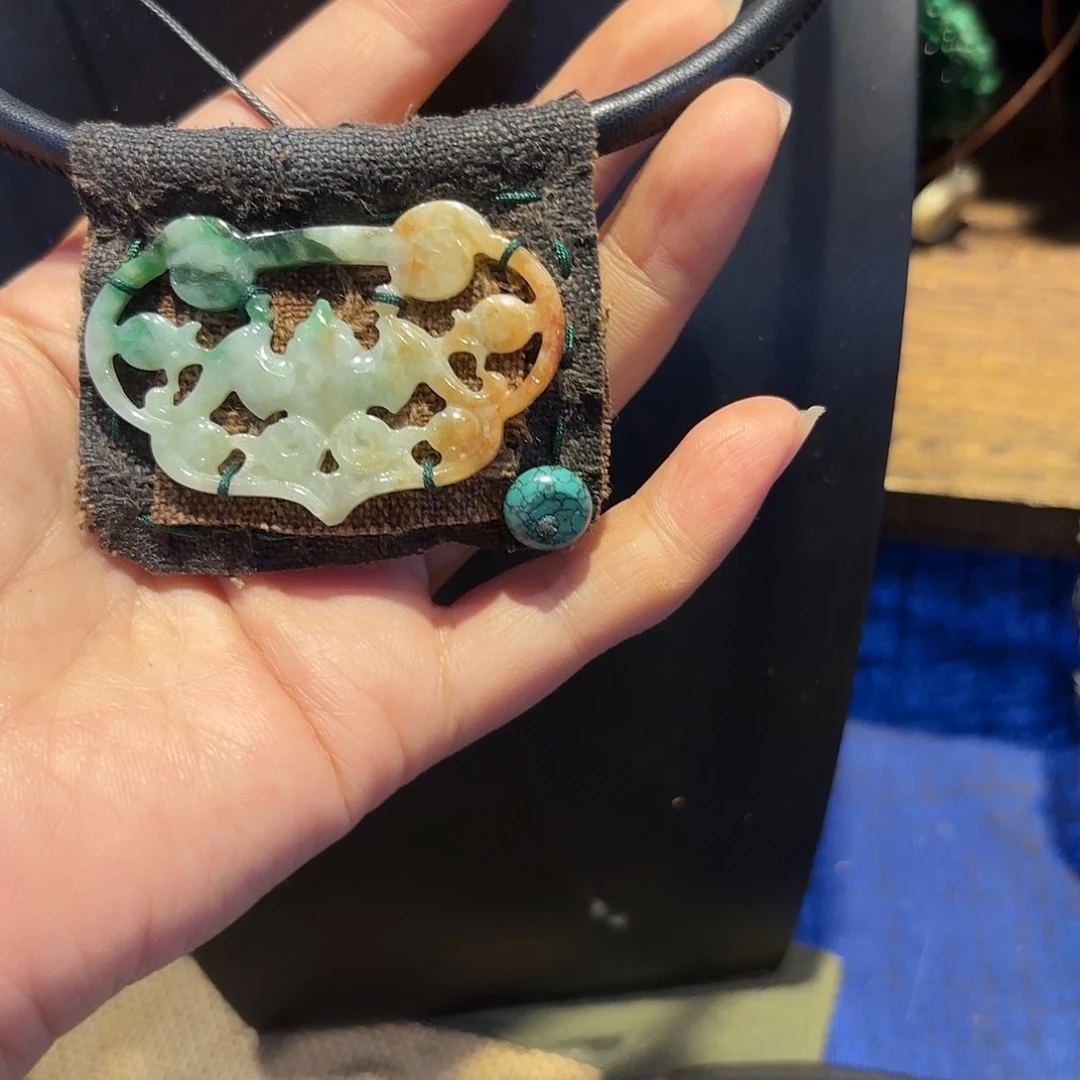 翡翠颈饰未镶嵌原创