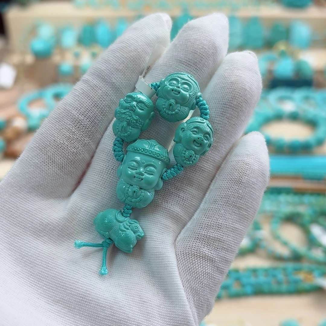 绿松石未镶嵌珠宝奇石