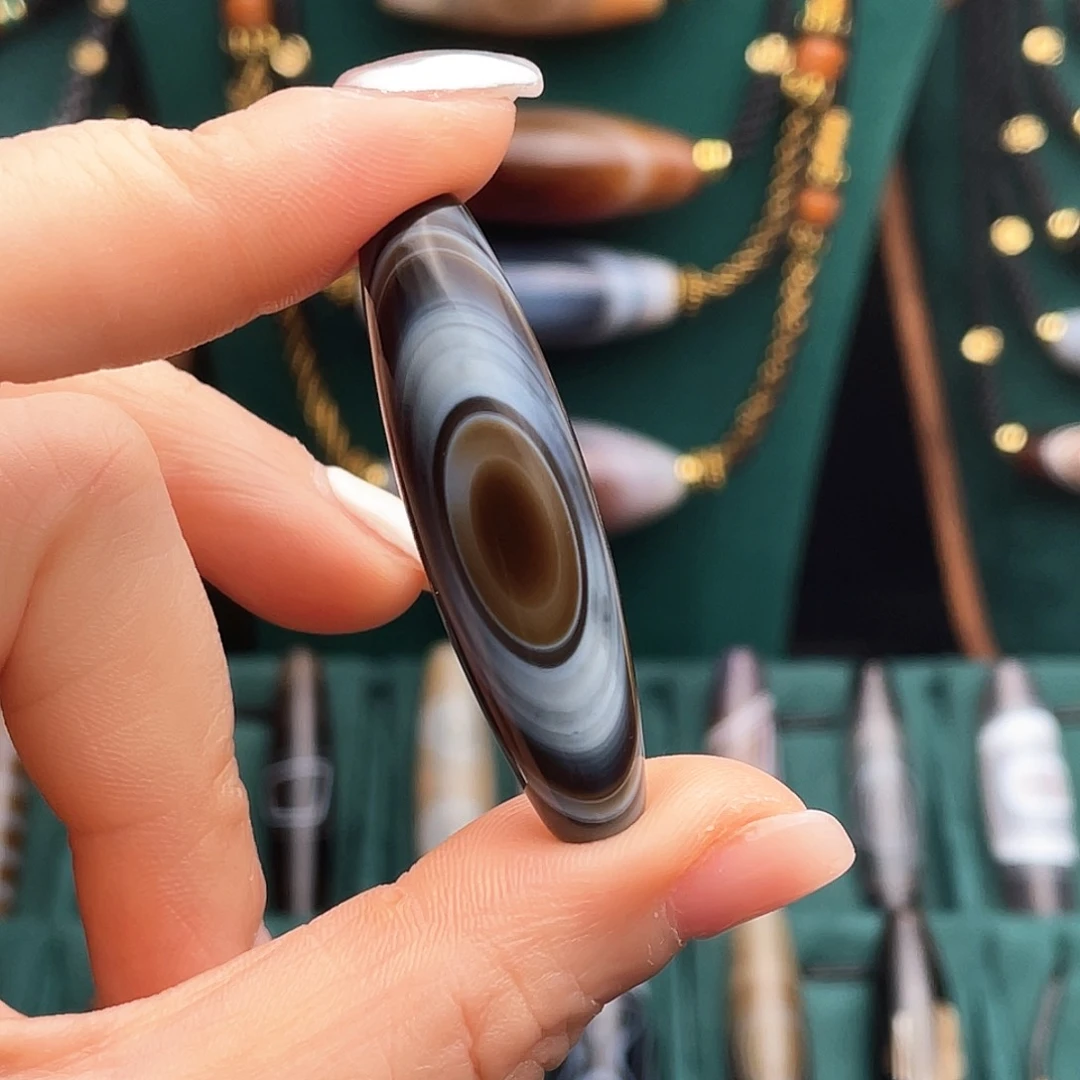 玛瑙/玉髓未镶嵌珠宝半成品孙*乐