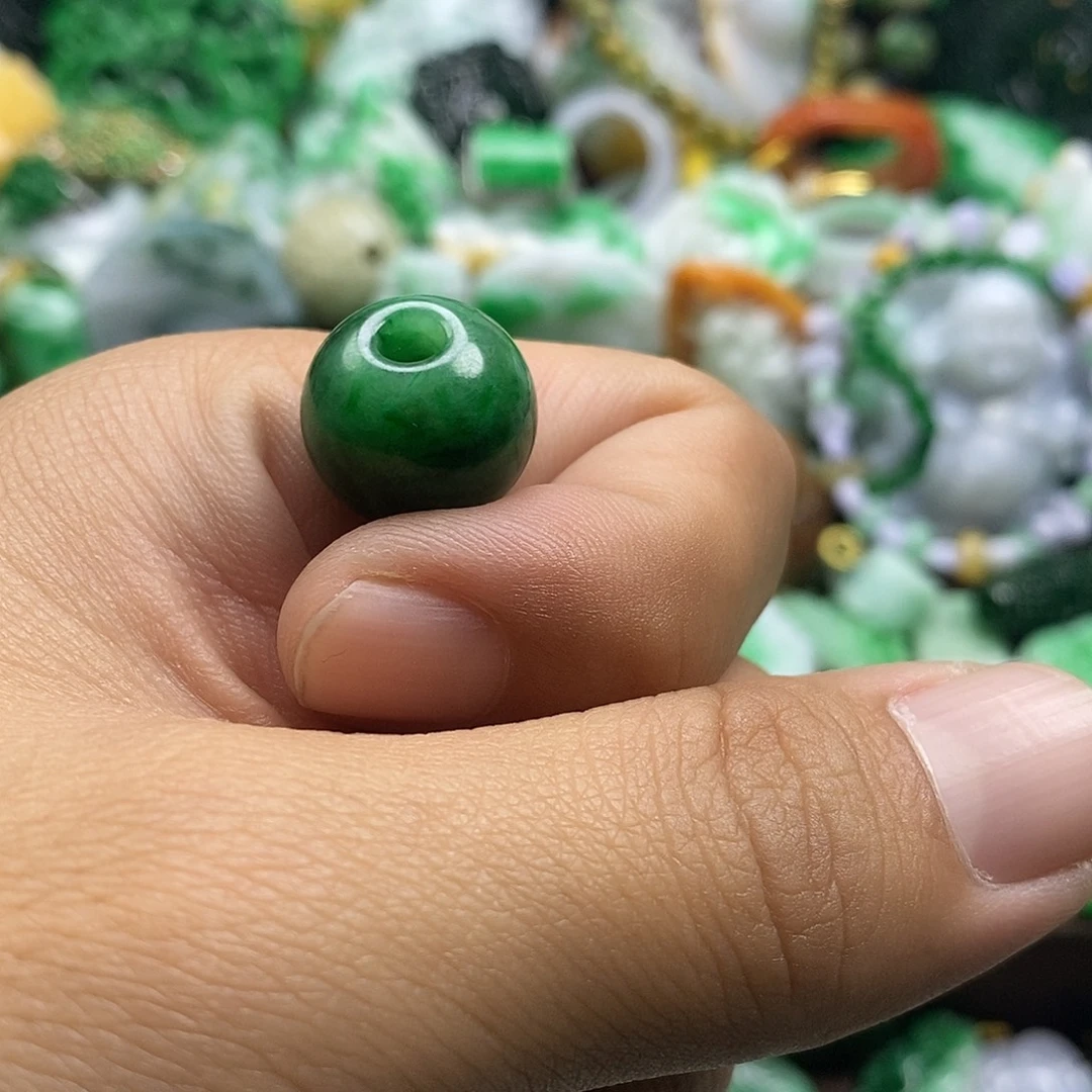 翡翠未镶嵌挂件珠子