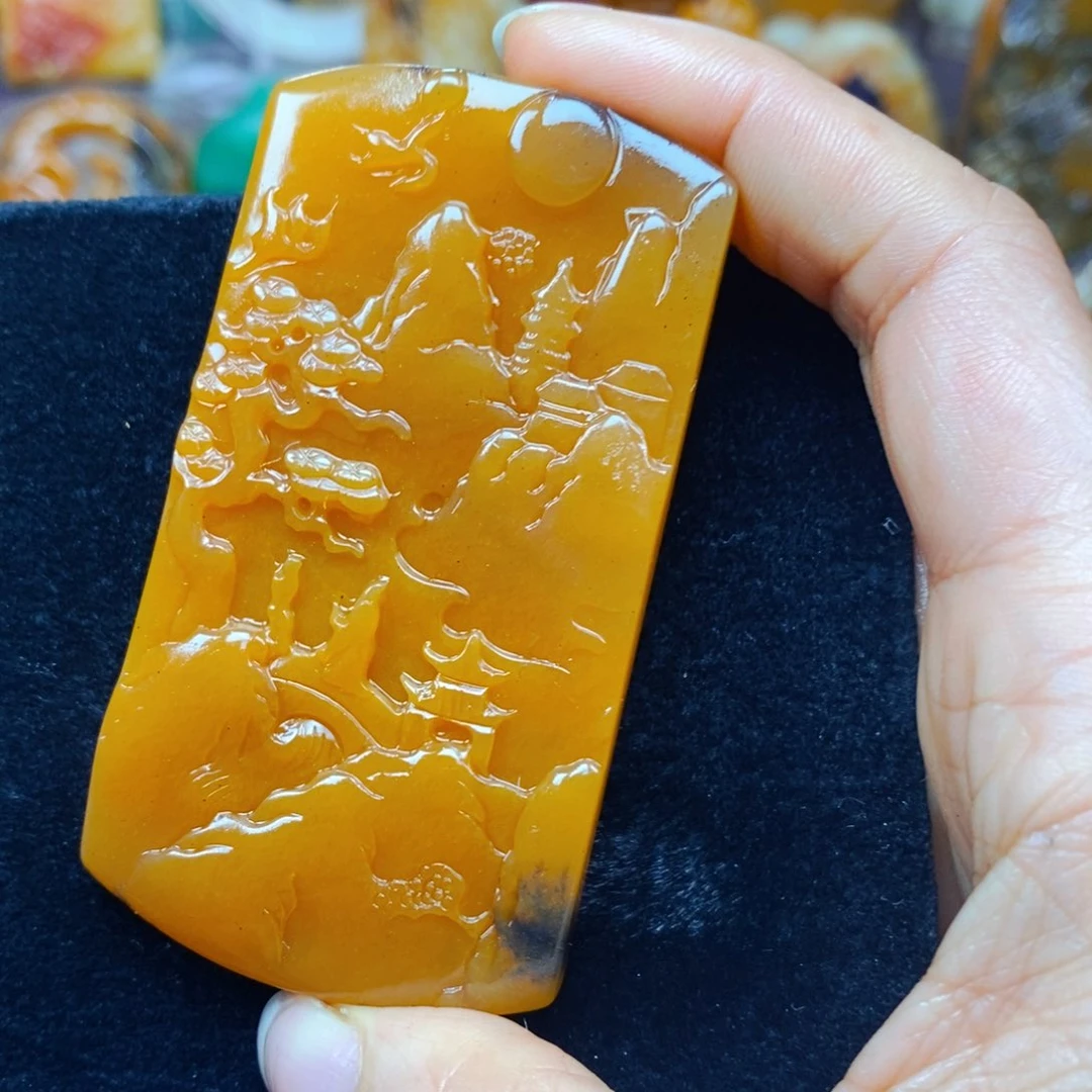 未镶嵌石英质玉（黄龙玉）吊坠(不含链)