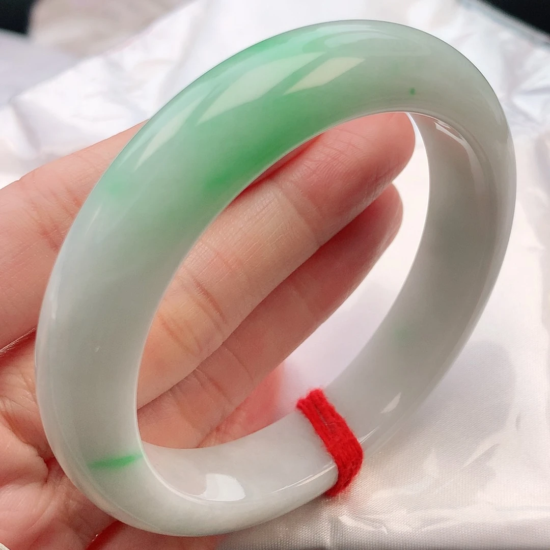 翡翠手镯未镶嵌58圈口882511