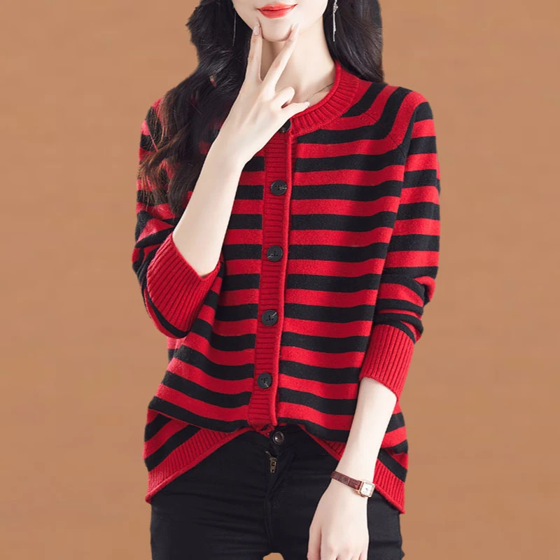 2025春季新款时尚宽松慵懒风针织开衫女圆领长袖条纹休闲毛衣外套