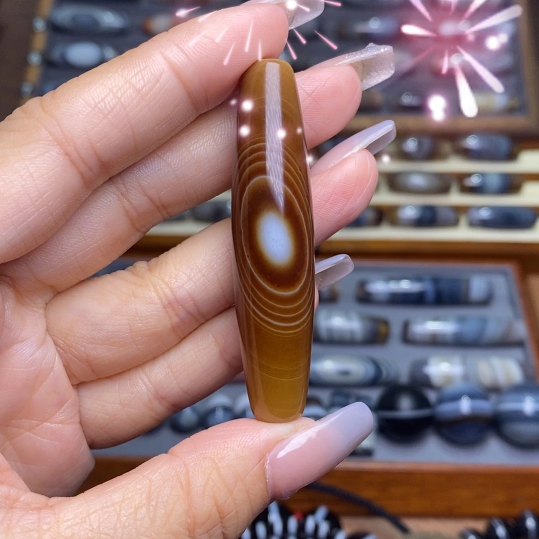 玛瑙/玉髓未镶嵌珠宝半成品C****B