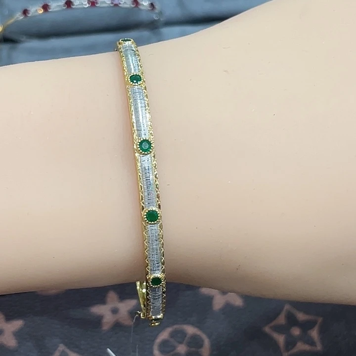 祖母绿手镯18K金镶嵌