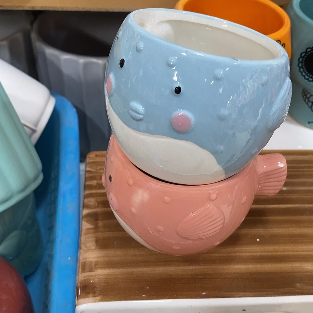 杯子陶盆有孔 瑕疵介意勿拍
