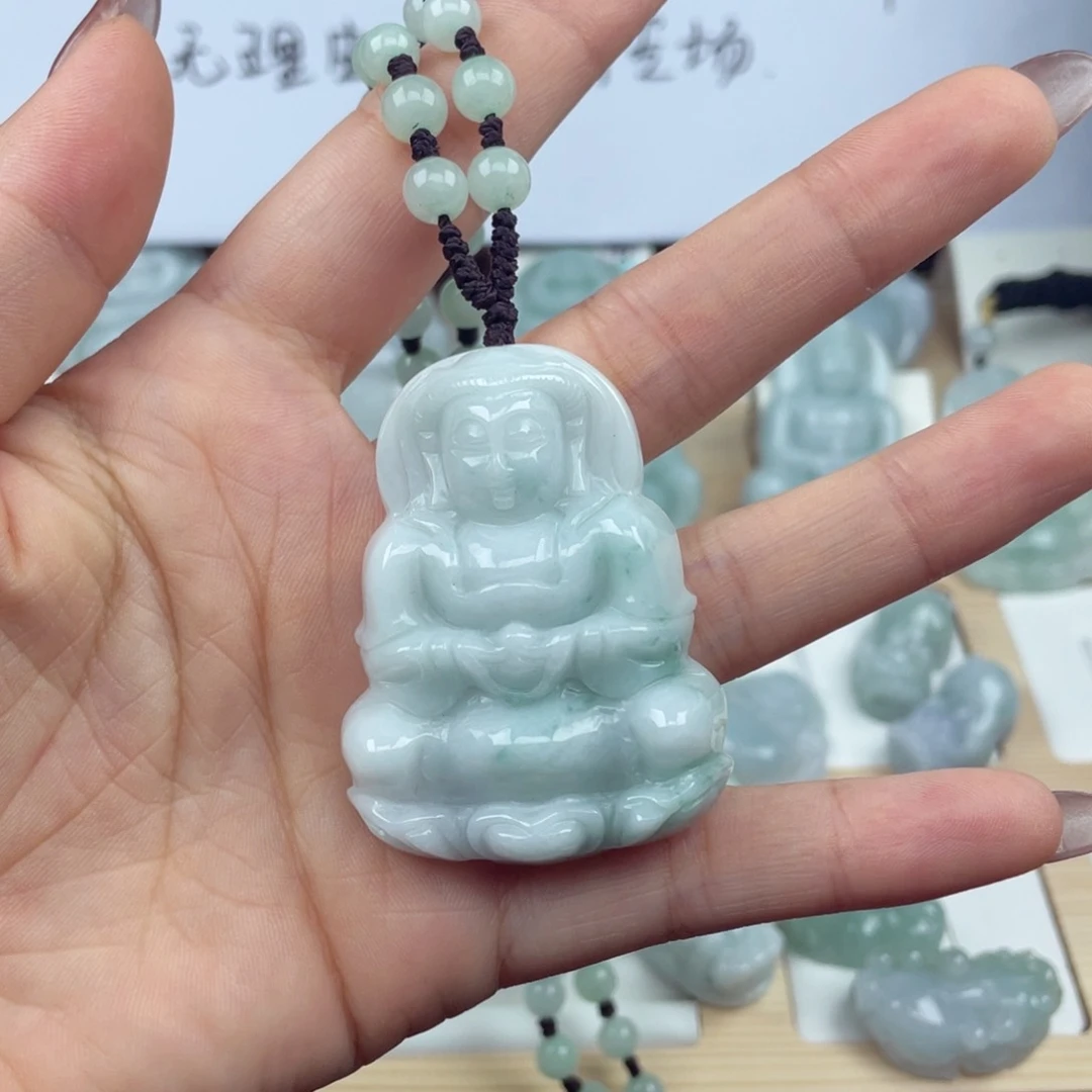 翡翠未镶嵌颈饰观音厚装