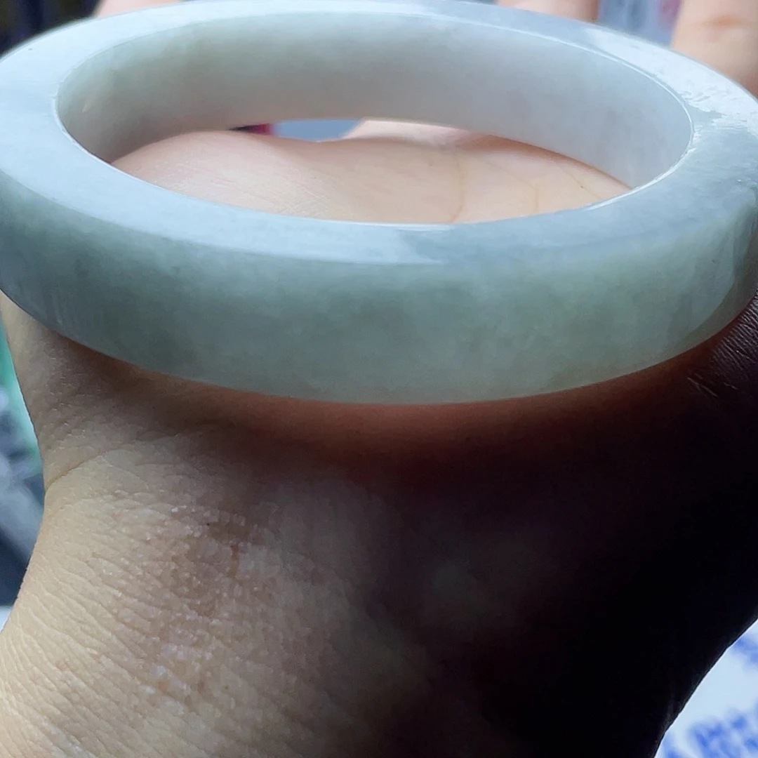 定制翡翠未镶嵌缅A翡翠多样性发一