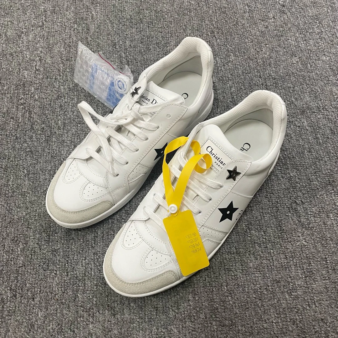 95新 DIOR/迪奥 DIOR/迪奥 Star 系带平底低帮板鞋  37码/5613