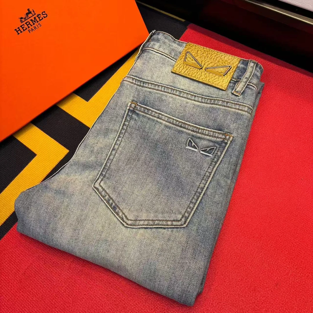 1欧货新款时尚百搭轻奢潮牌中腰修身男士小直筒牛仔裤