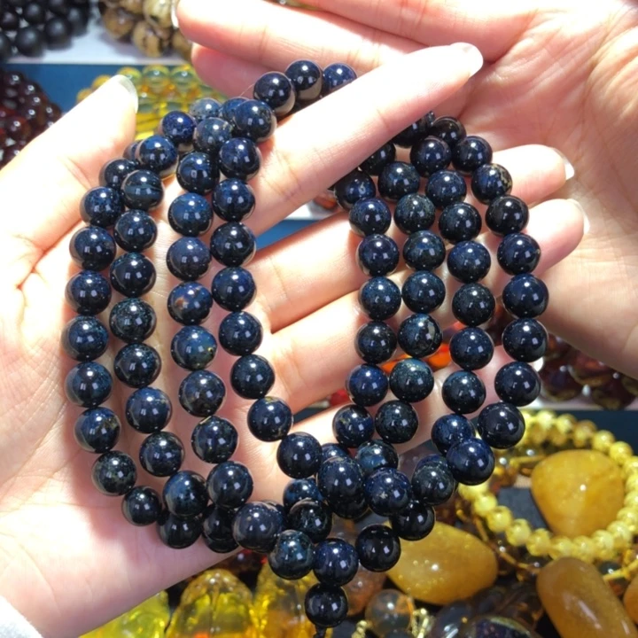 多***亿琥珀未镶嵌手链馆藏级特级满翁天翁珀108满矿满蓝108
