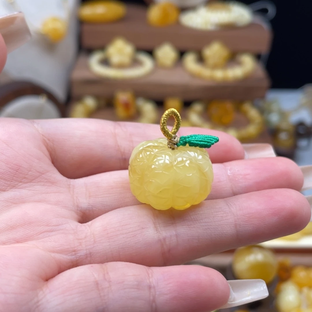 琥珀未镶嵌珠宝奇石大橘大利