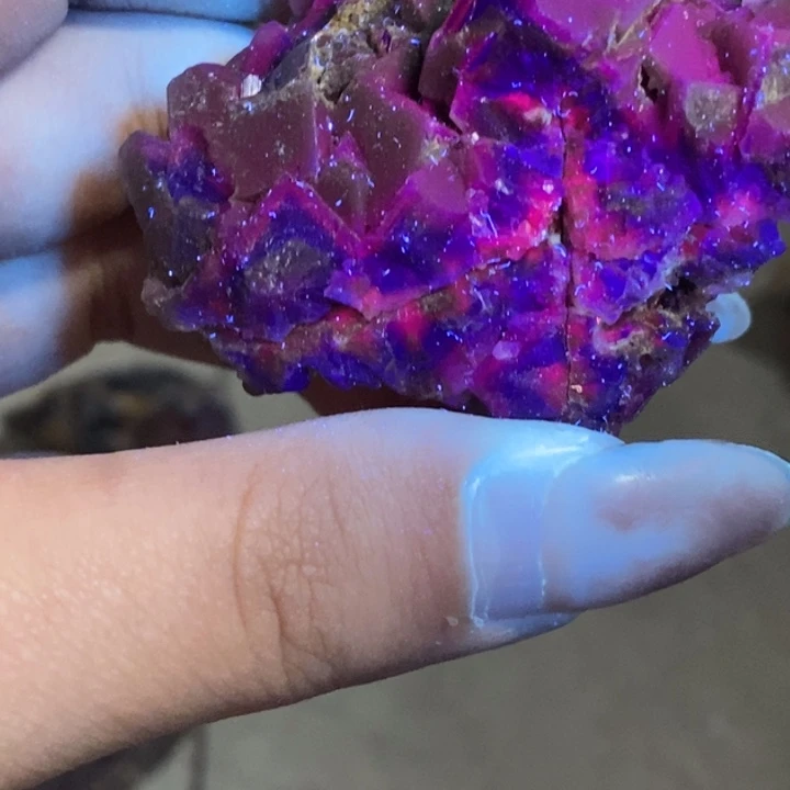 ****）石材黑玫瑰莹石25