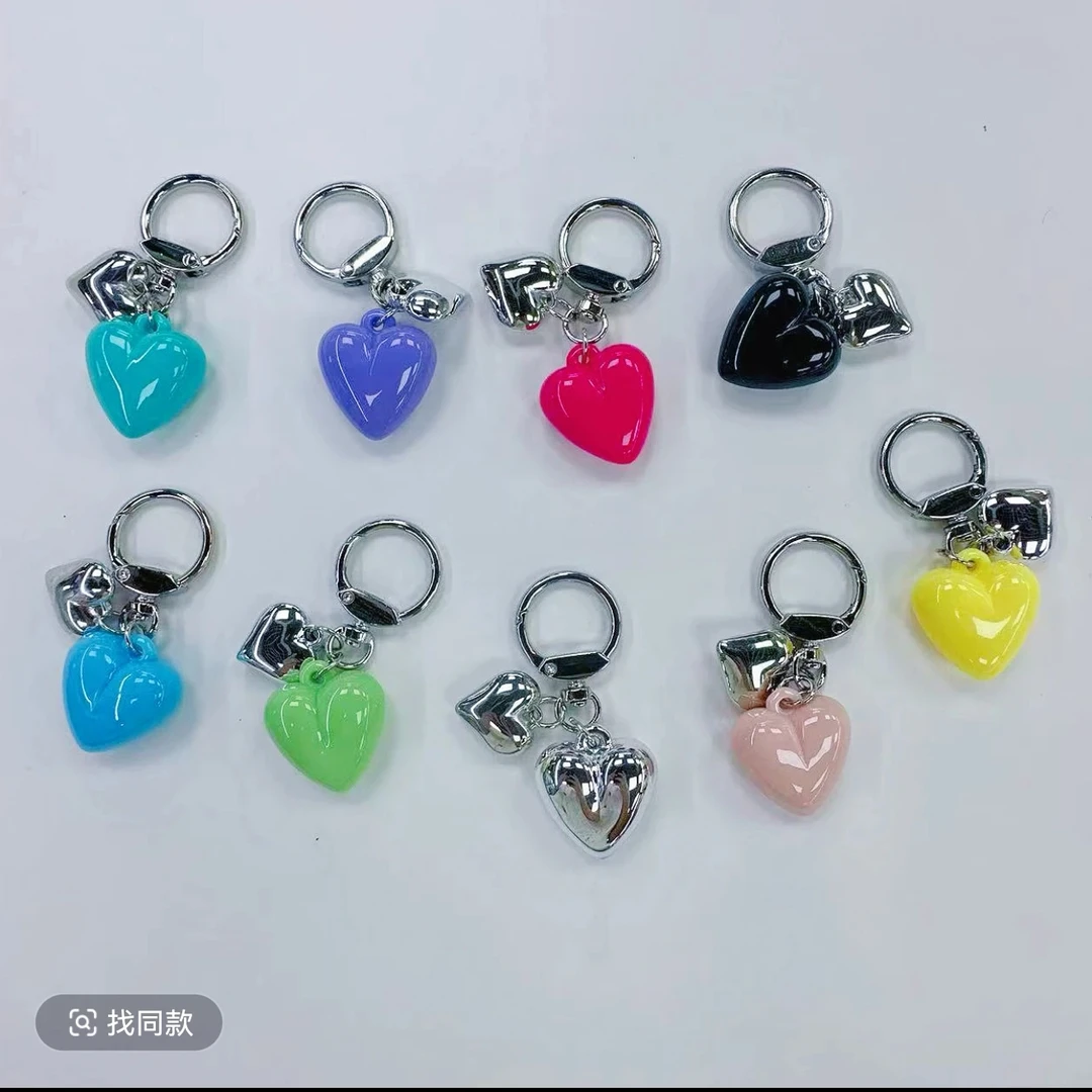 新款多巴胺爱心挂件适用背包手机壳水杯耳机壳钥匙扣挂件通用短绳