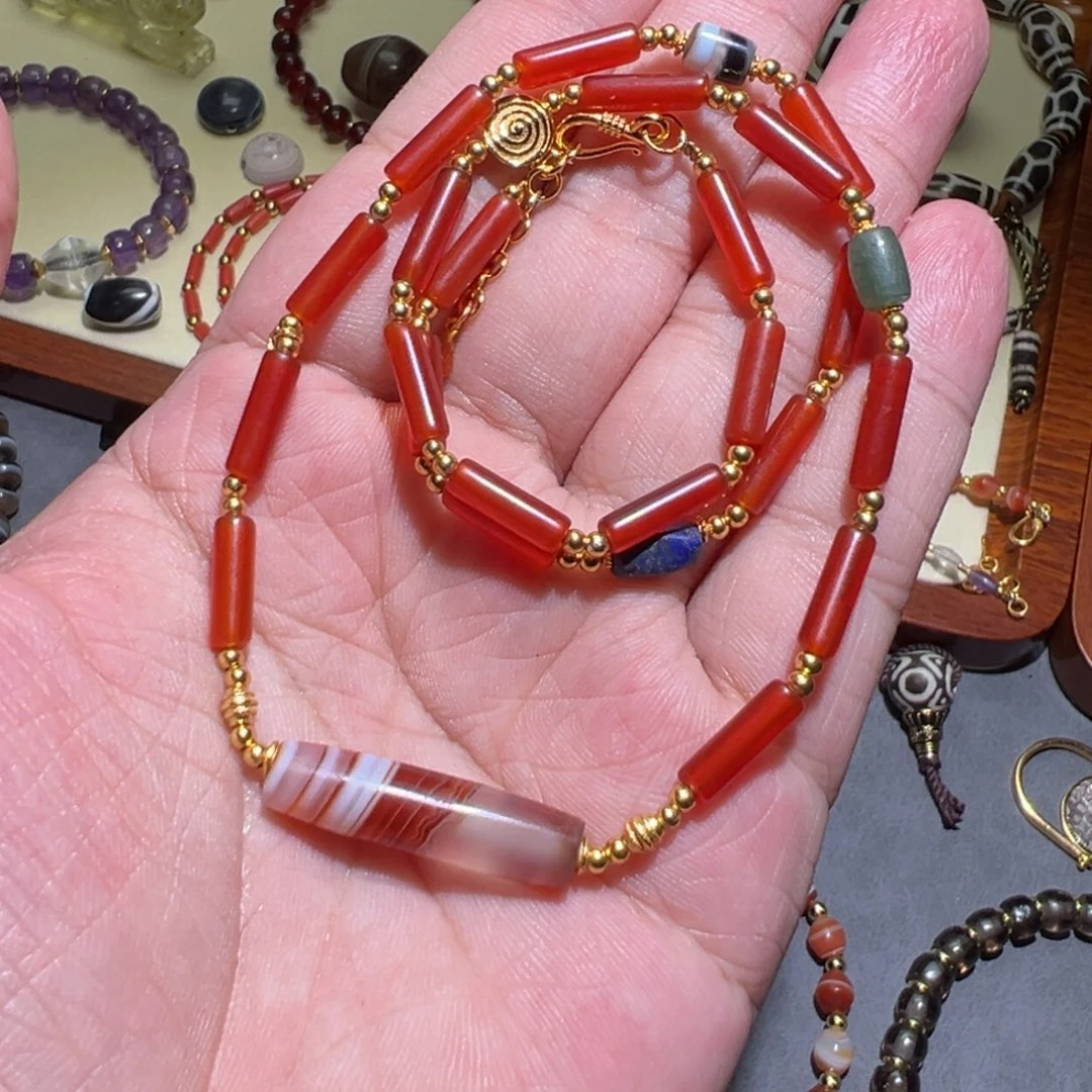 玛瑙/玉髓颈饰未镶嵌