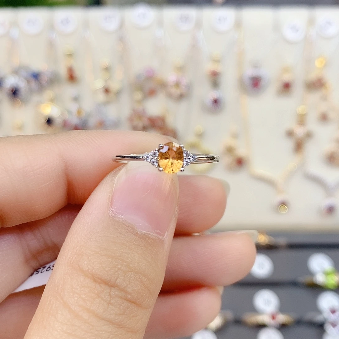 银S925镶嵌戒指石榴石（芬达石）