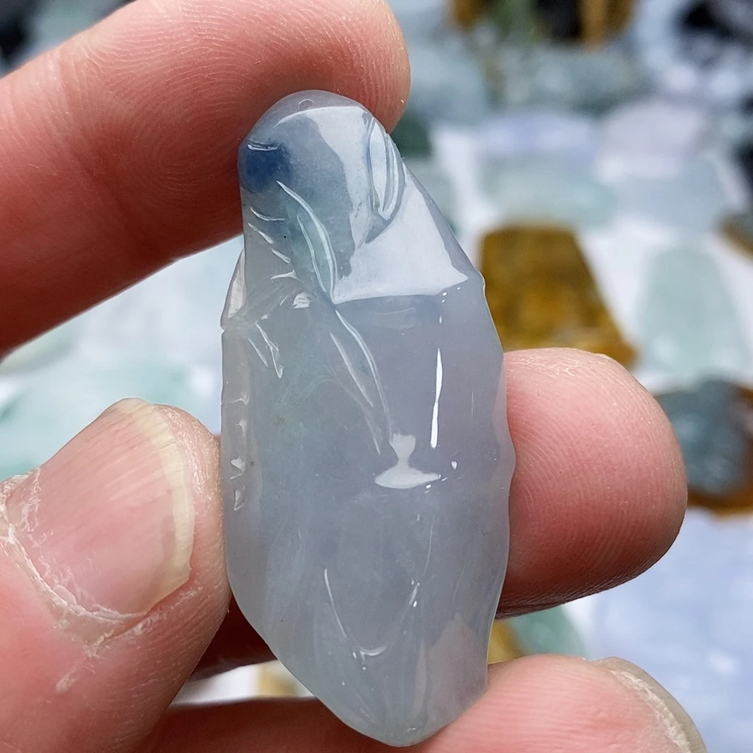 翡翠颈饰未镶嵌竹节