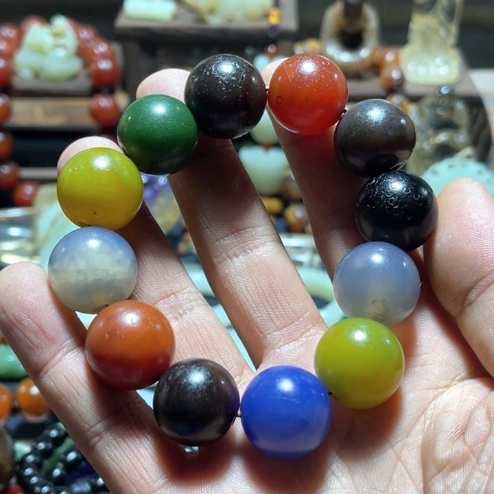 玛瑙/玉髓颈饰未镶嵌十**堂