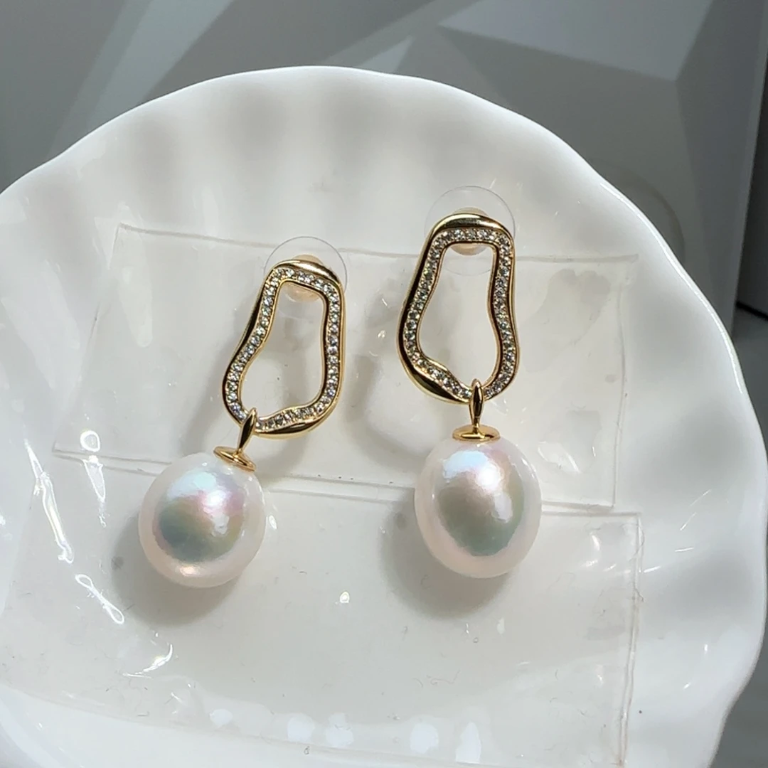 淡水珍珠未镶嵌耳饰