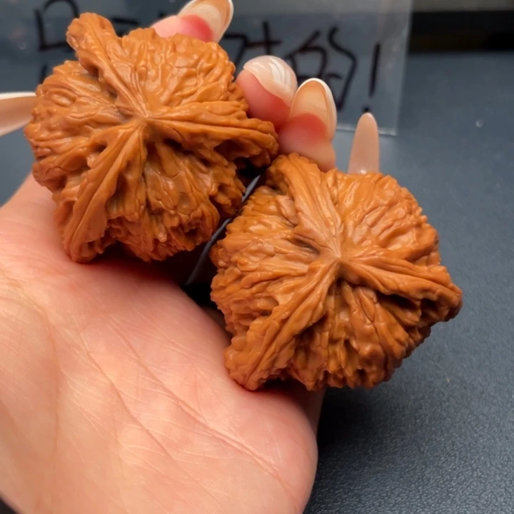 陶***陶文玩核桃吊坠白狮子