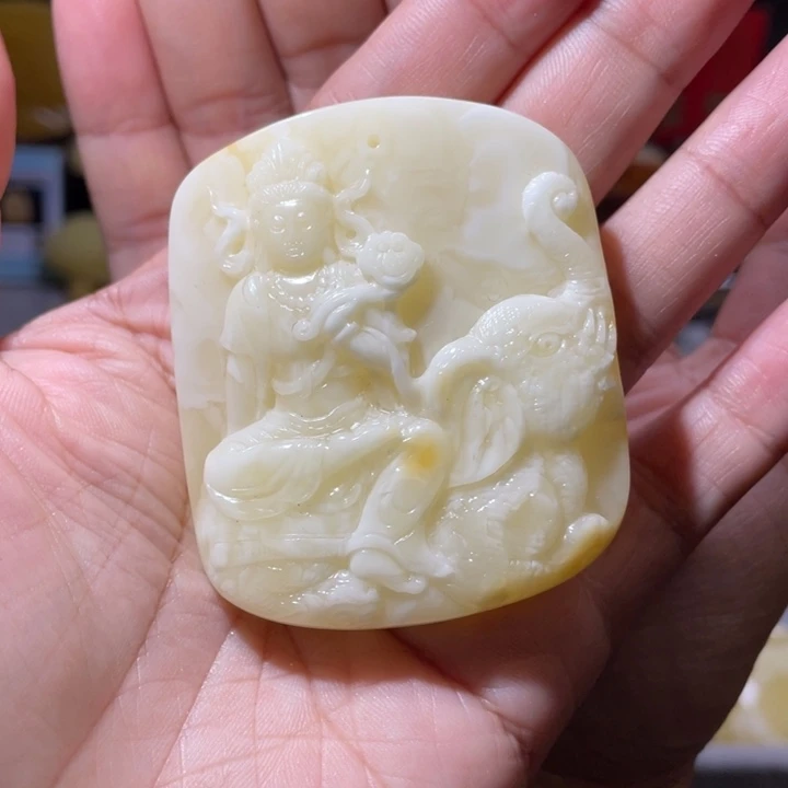 琥珀吊坠(不含链)未镶嵌