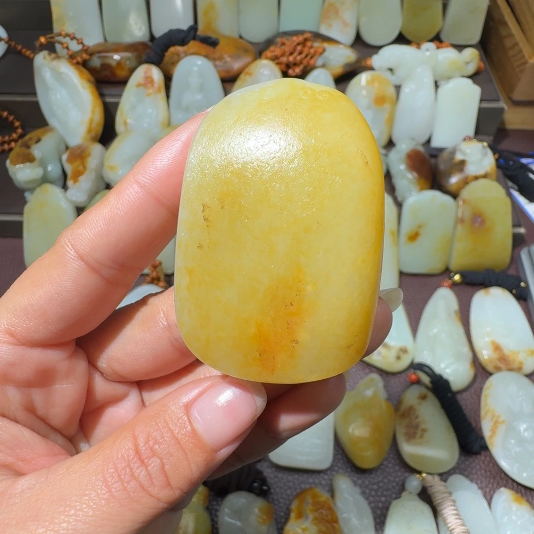 和田玉未镶嵌吊坠(不含链)