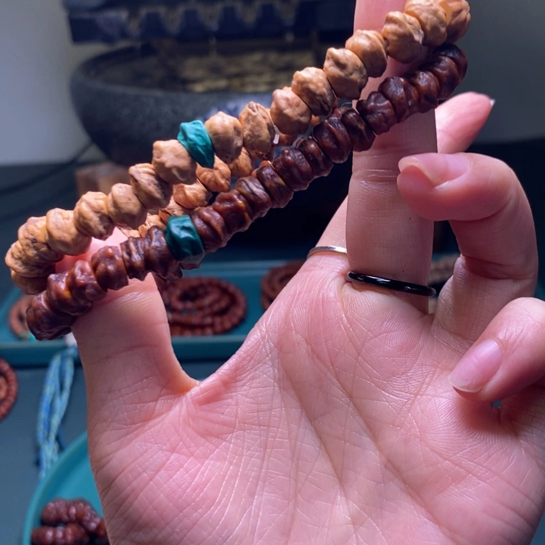 柏香籽/百香籽吊坠226苍狼1.0满配