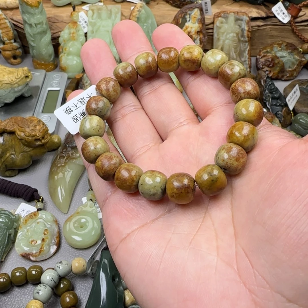 岫岩河磨玉（透闪石质玉）未镶嵌珠宝奇石