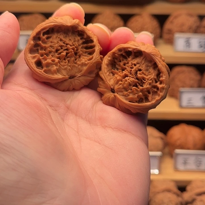 文玩核桃把件39聚宝盆