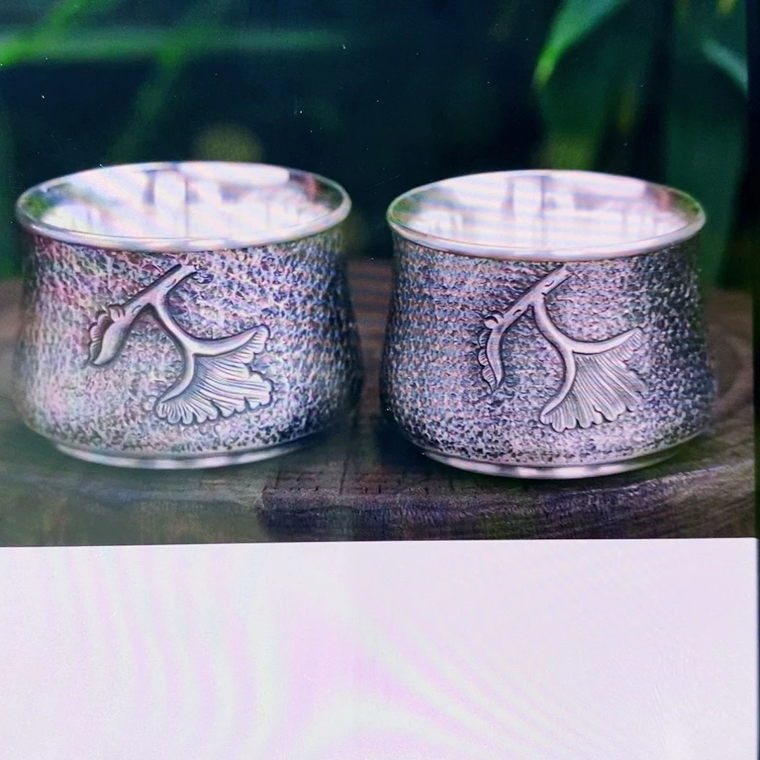 足银999的茶杯，银杏叶的雕刻